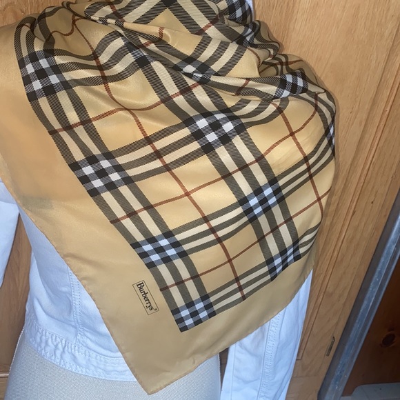 Burberry Accessories - Burberry’s 💯% SILK Nova Check Scarf, Vintage PRISTINE! Extra Large 34” Square💋